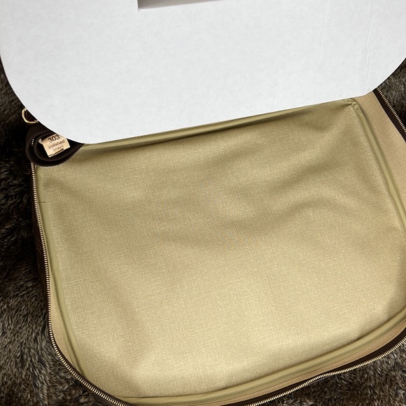 Louis Vuitton Alize 24H Travel Hand Bag - Picture 7 of 11